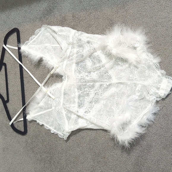 Zulily White Intimates Cheeky Teddy - Picture 2 of 3